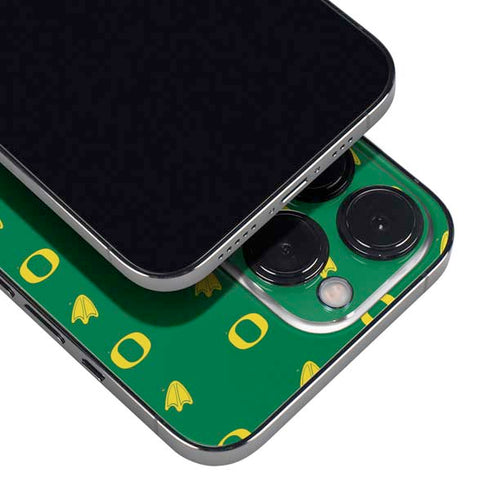 University of Oregon Pattern iPhone 16 Pro Skin